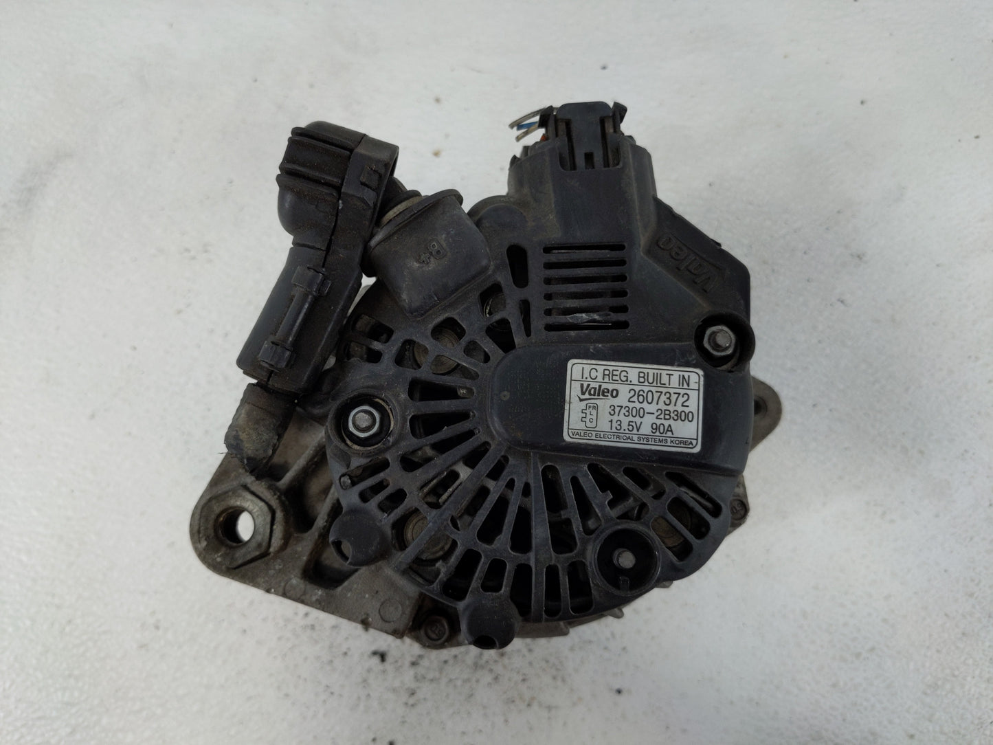 2012-2017 Hyundai Veloster Alternator Replacement Generator Charging Assembly Engine OEM P/N:37300-2B300 Fits OEM Used Auto 