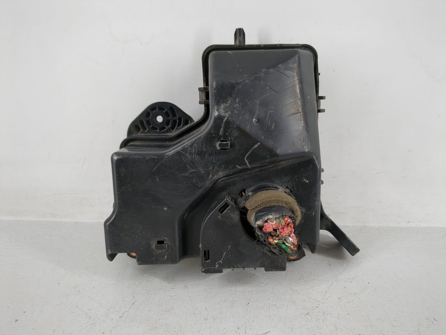 2012-2014 Hyundai Veloster Fusebox Fuse Box Panel Relay Module P/N:91301 2V024 Fits Fits 2012 2013 2014 OEM Used Auto Parts 