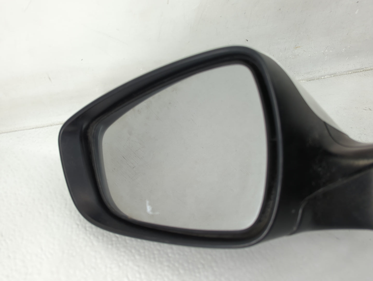 2012-2014 Hyundai Veloster Driver Side View Mirror - Left Door Mirror OEM Used - Oemusedautoparts1.com