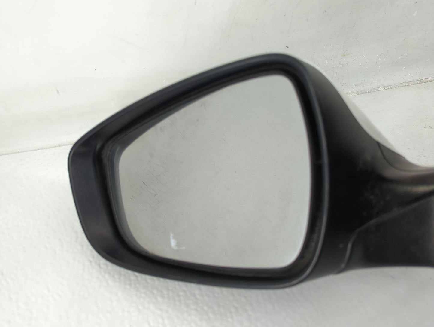 2012-2014 Hyundai Veloster Driver Side View Mirror - Left Door Mirror OEM Used - Oemusedautoparts1.com