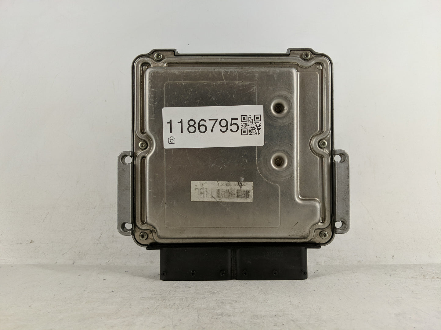 2013 Hyundai Veloster PCM Engine Control Computer ECU ECM PCU OEM P/N:39118-2BBJ5 Fits OEM Used Auto Parts - Oemusedautopart