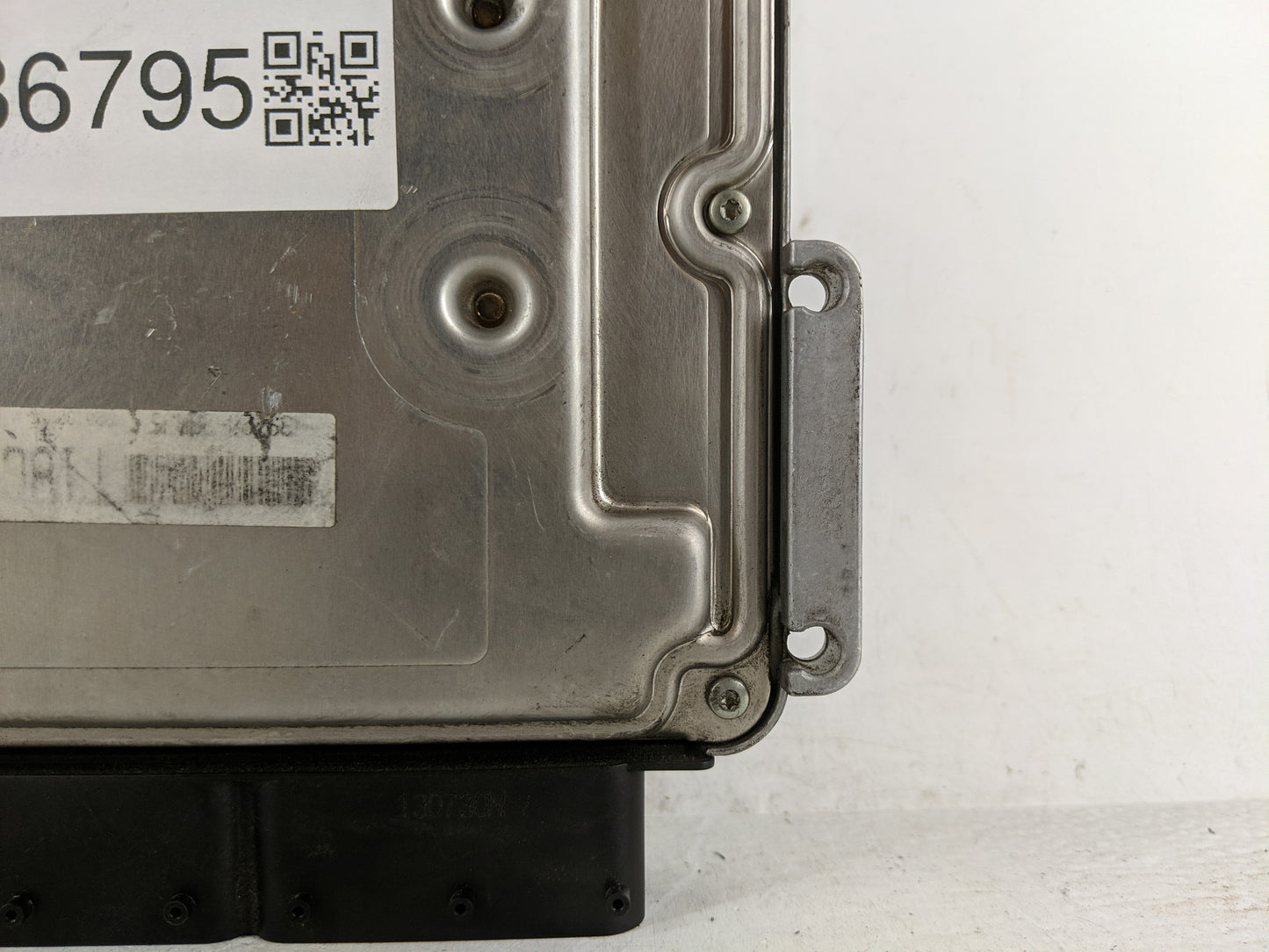 2013 Hyundai Veloster PCM Engine Control Computer ECU ECM PCU OEM P/N:39118-2BBJ5 Fits OEM Used Auto Parts - Oemusedautopart