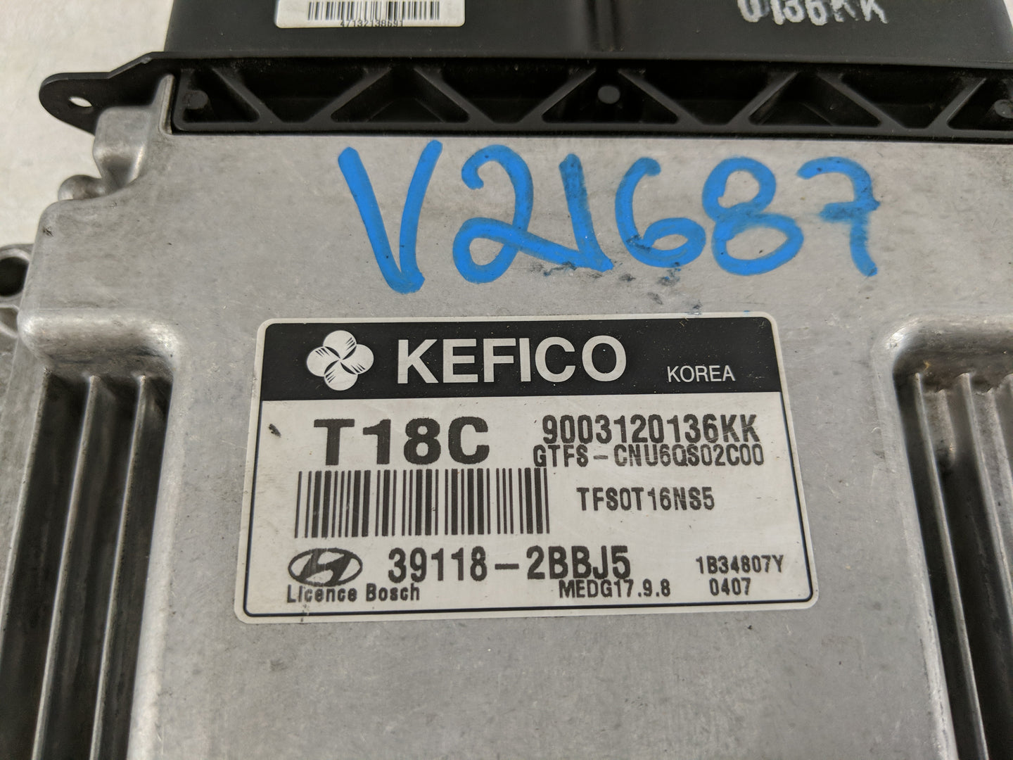 2013 Hyundai Veloster PCM Engine Control Computer ECU ECM PCU OEM P/N:39118-2BBJ5 Fits OEM Used Auto Parts - Oemusedautopart