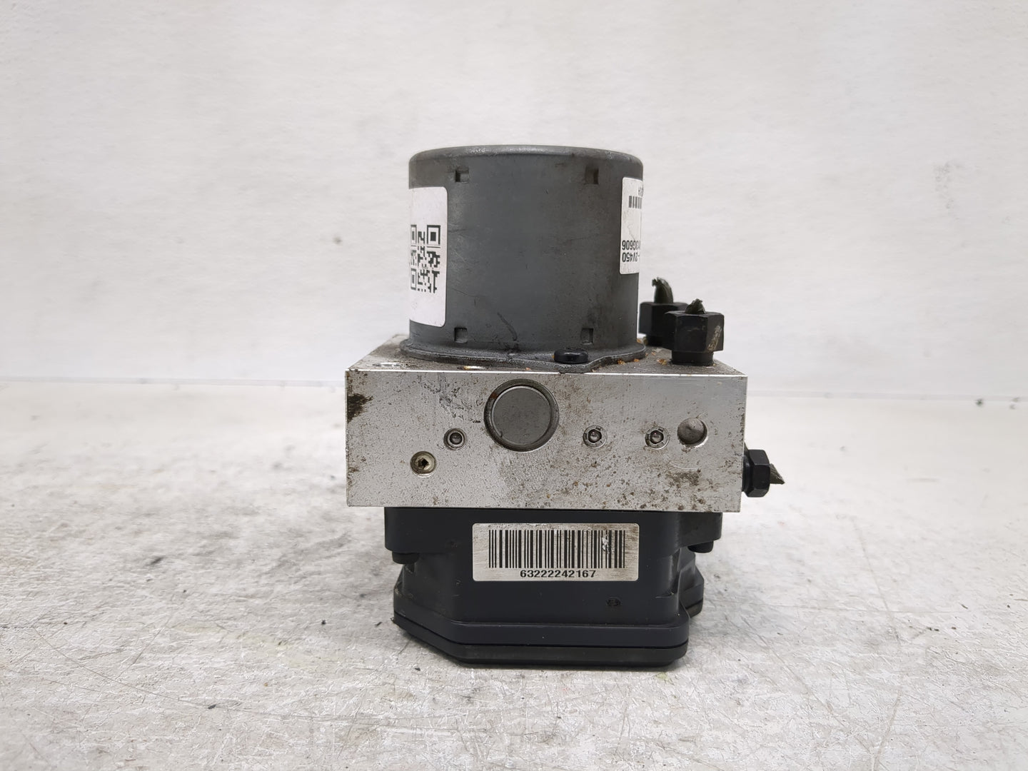 2013 Hyundai Veloster ABS Pump Control Module Replacement P/N:BE6003G604 Fits OEM Used Auto Parts - Oemusedautoparts1.com