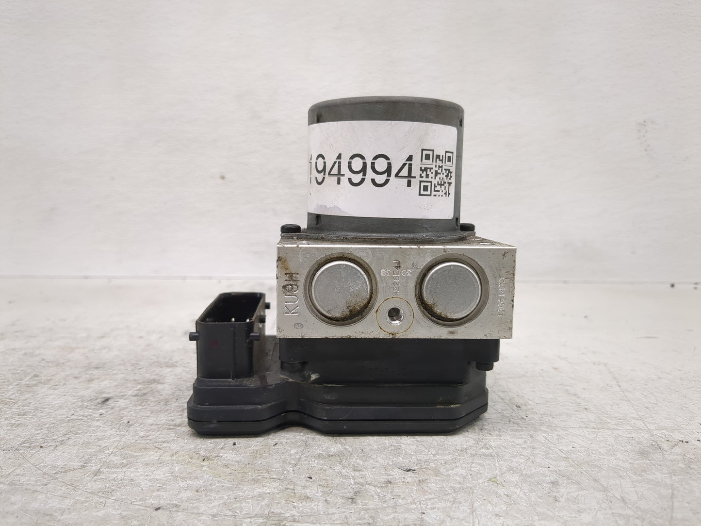 2013 Hyundai Veloster ABS Pump Control Module Replacement P/N:BE6003G604 Fits OEM Used Auto Parts - Oemusedautoparts1.com