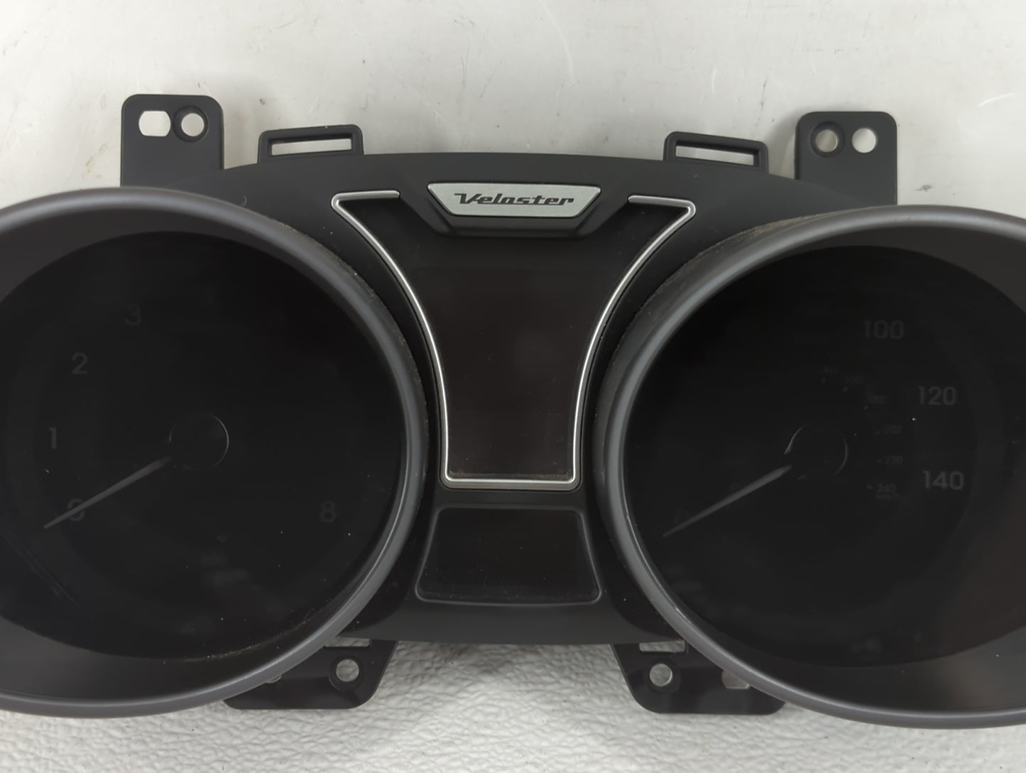 2012-2015 Hyundai Veloster Instrument Cluster Speedometer Gauges P/N:94011-2V321PD5 Fits Fits 2012 2013 2014 2015 OEM Used A