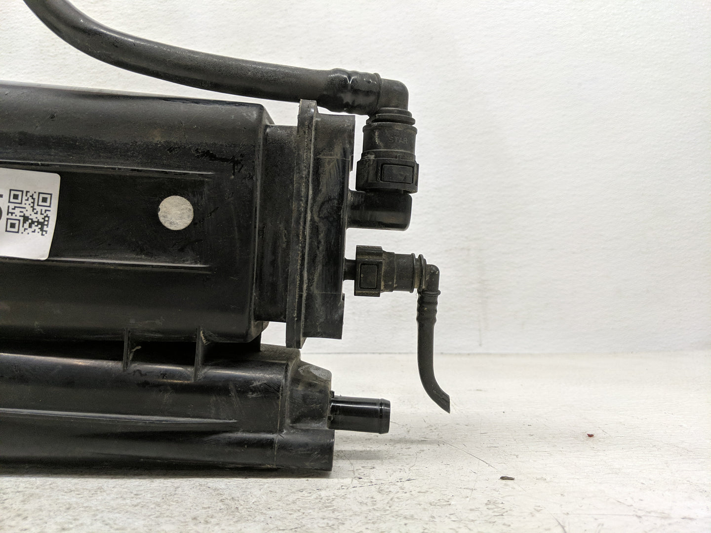 2013 Hyundai Veloster Fuel Vapor Charcoal Canister - Oemusedautoparts1.com