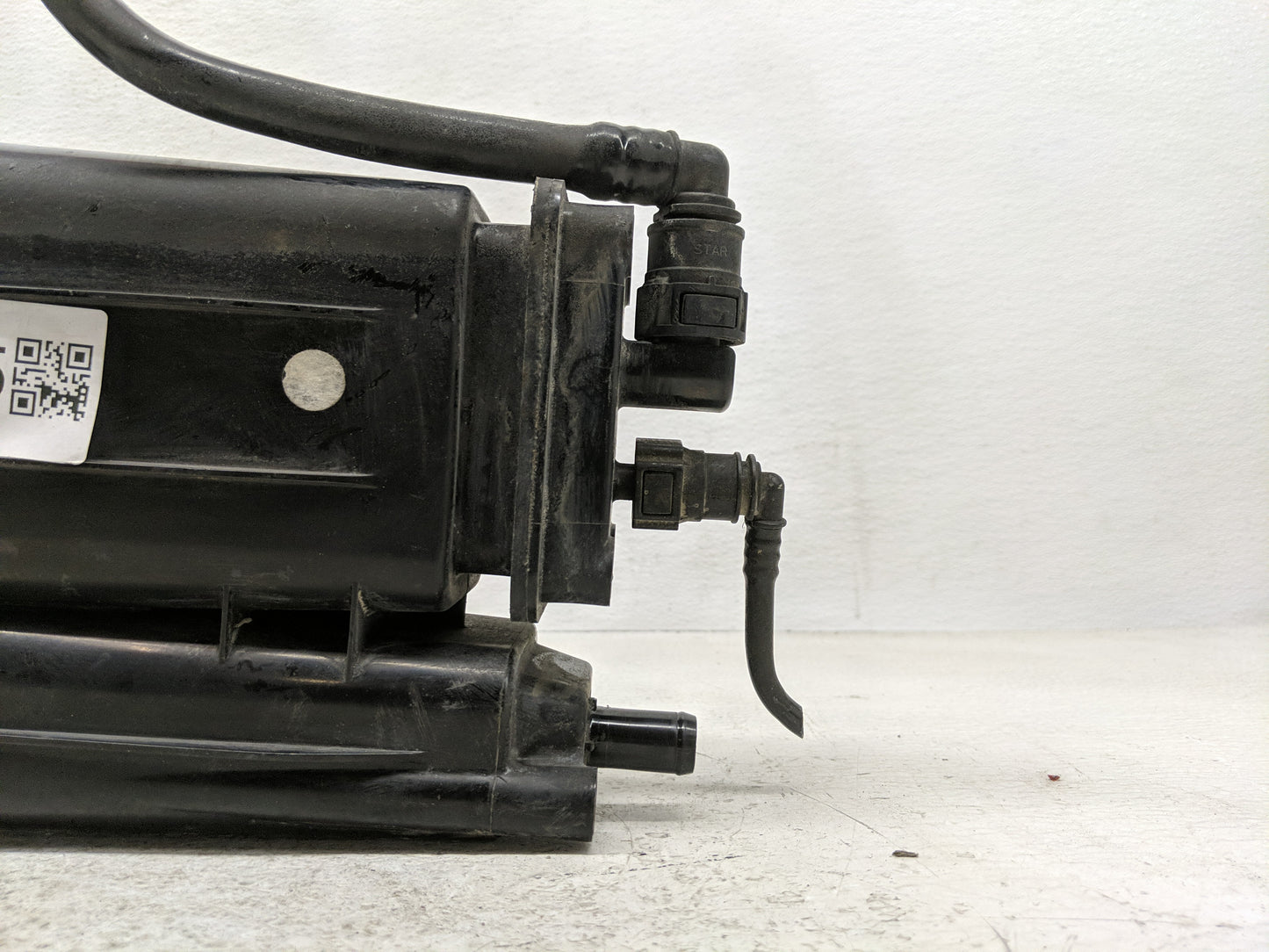 2013 Hyundai Veloster Fuel Vapor Charcoal Canister - Oemusedautoparts1.com