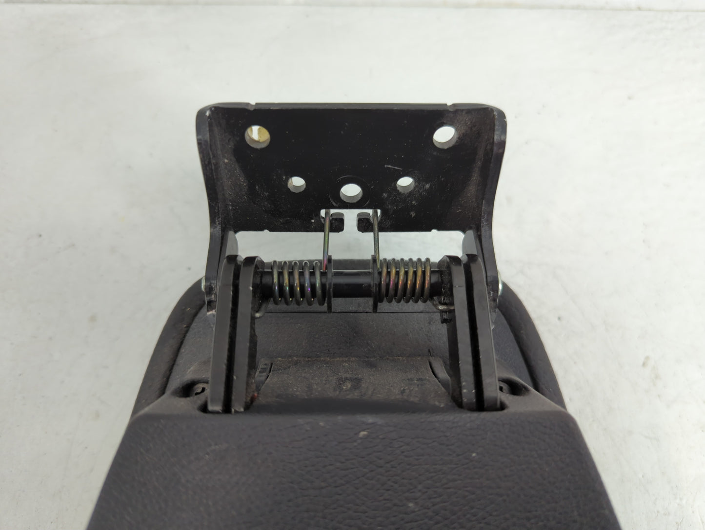 2013 Hyundai Veloster Center Console Armrest Cover Lid Fits OEM Used Auto Parts - Oemusedautoparts1.com