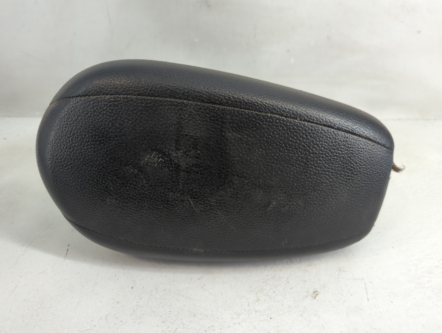 2013 Hyundai Veloster Center Console Armrest Cover Lid Fits OEM Used Auto Parts - Oemusedautoparts1.com