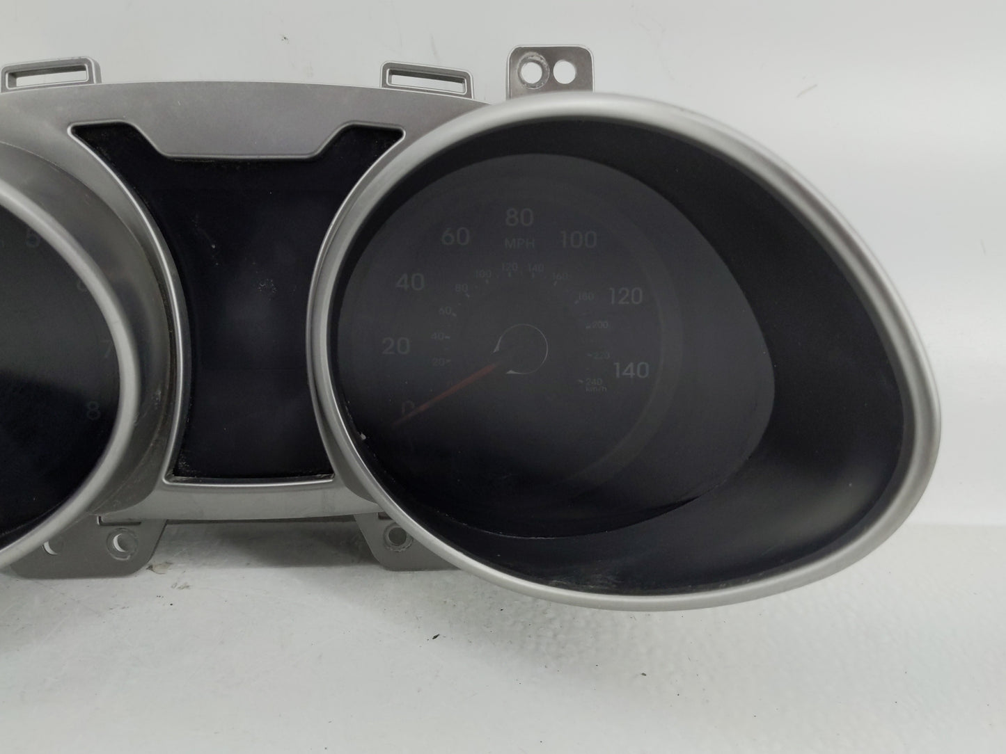 2013 Hyundai Veloster Instrument Cluster Speedometer Gauges P/N:94001-2V330 Fits OEM Used Auto Parts - Oemusedautoparts1.com
