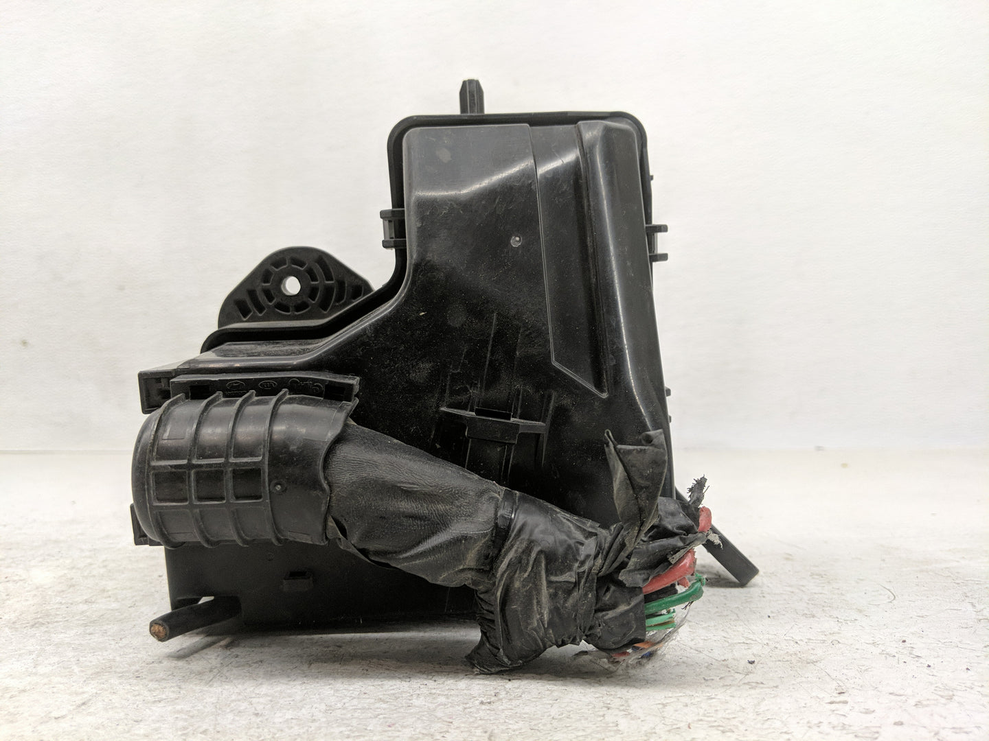 2012-2014 Hyundai Veloster Fusebox Fuse Box Panel Relay Module P/N:91941-2V221 91236 2V612 Fits Fits 2012 2013 2014 OEM Used