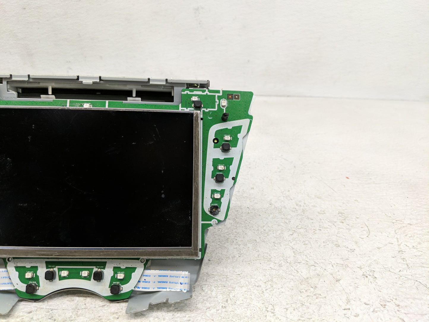 2012-2015 Hyundai Veloster Radio AM FM Cd Player Receiver Replacement P/N:96560-2V700 Fits Fits 2012 2013 2014 2015 OEM Used