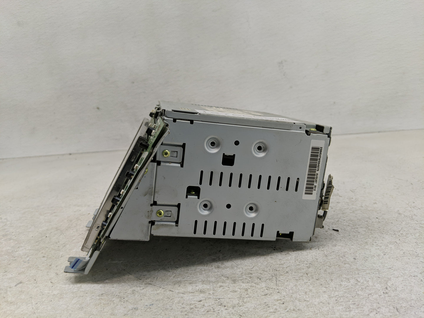 2012-2015 Hyundai Veloster Radio AM FM Cd Player Receiver Replacement P/N:96560-2V700 Fits Fits 2012 2013 2014 2015 OEM Used
