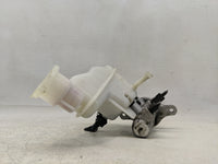 2012-2017 Hyundai Veloster Brake Master Cylinder - Oemusedautoparts1.com