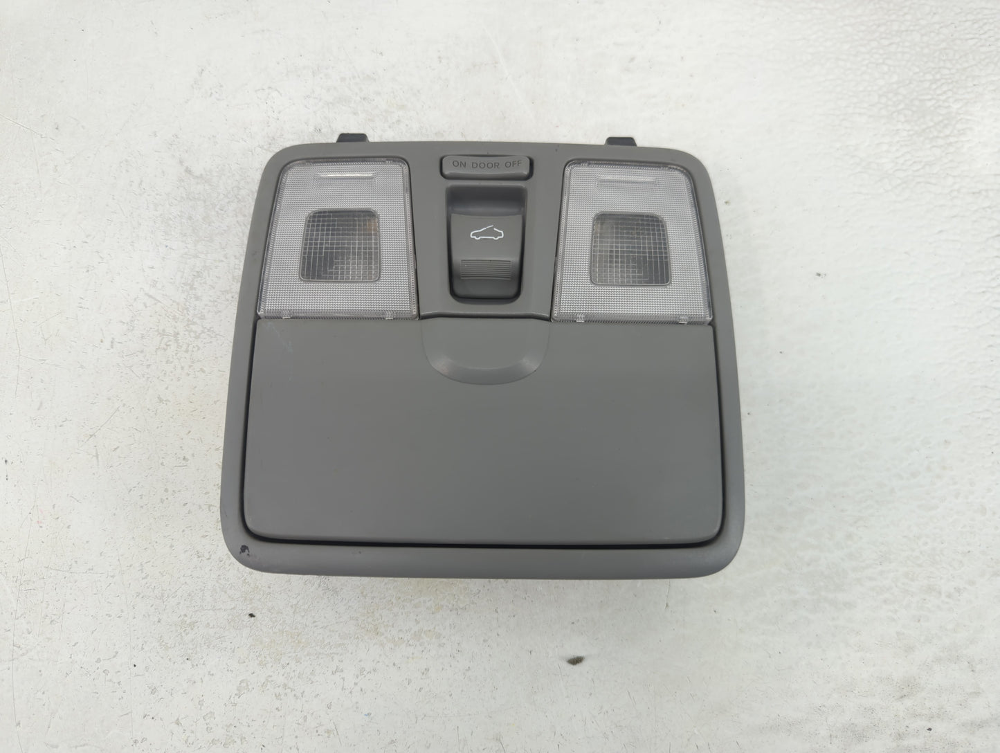 2013 Hyundai Veloster Overhead Roof Console - Oemusedautoparts1.com