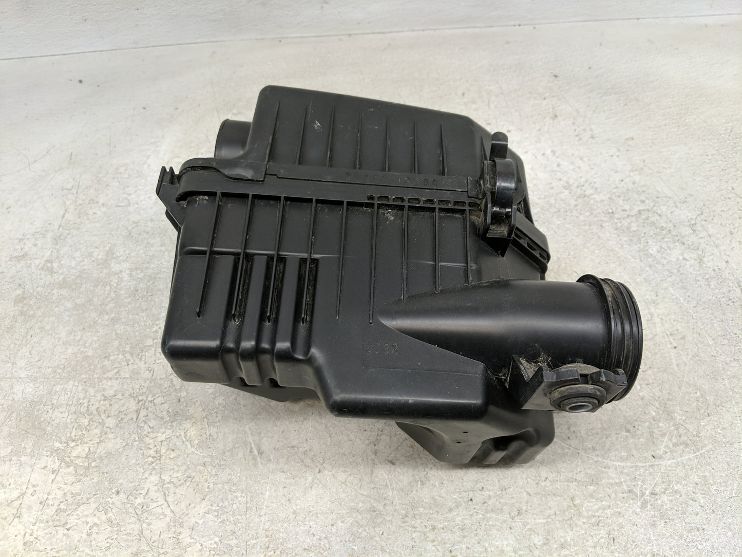 2012-2017 Hyundai Veloster Air Cleaner Intake-duct Hose Tube - Oemusedautoparts1.com