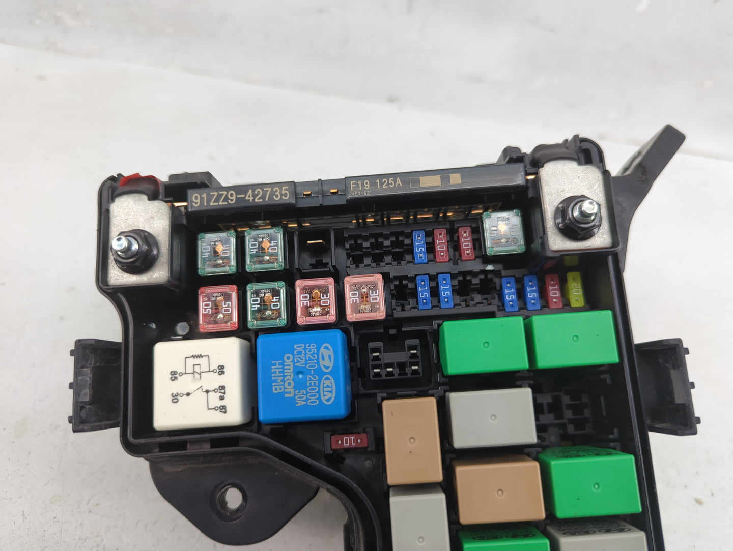 2012-2014 Hyundai Veloster Fusebox Fuse Box Panel Relay Module P/N:91941-2V221 Fits Fits 2012 2013 2014 OEM Used Auto Parts 