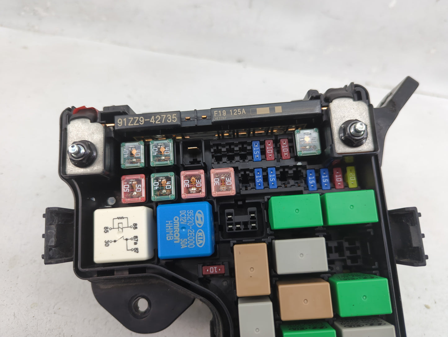 2012-2014 Hyundai Veloster Fusebox Fuse Box Panel Relay Module P/N:91941-2V221 Fits Fits 2012 2013 2014 OEM Used Auto Parts 
