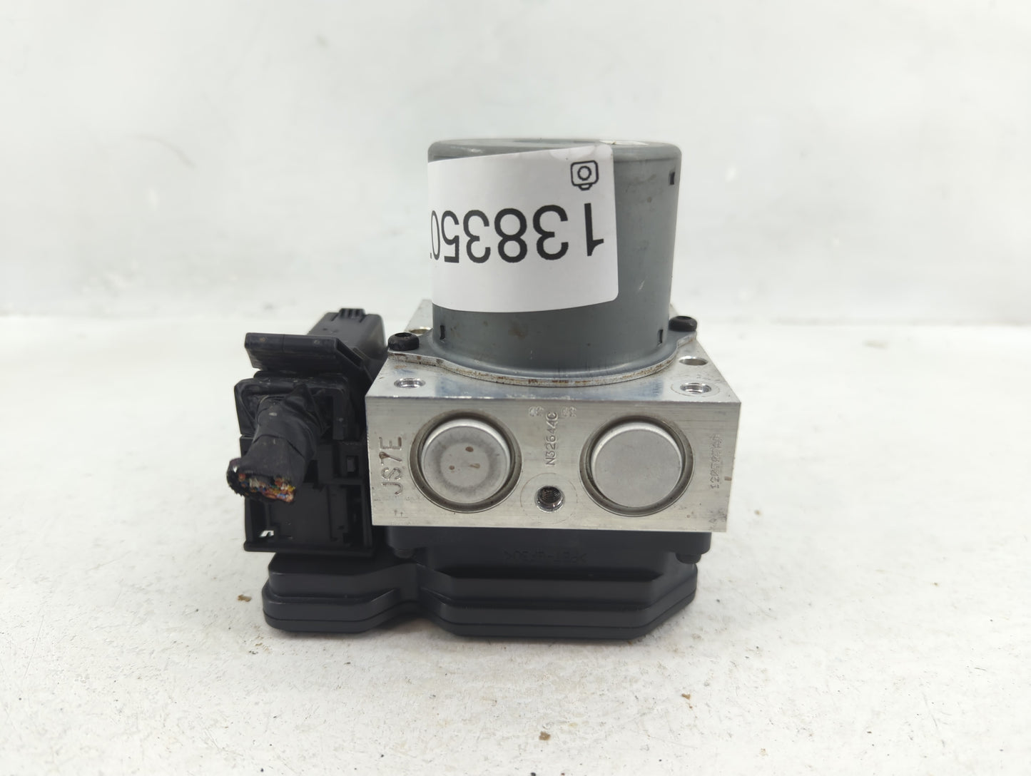 2013 Hyundai Veloster ABS Pump Control Module Replacement P/N:BE6003G604 Fits OEM Used Auto Parts - Oemusedautoparts1.com