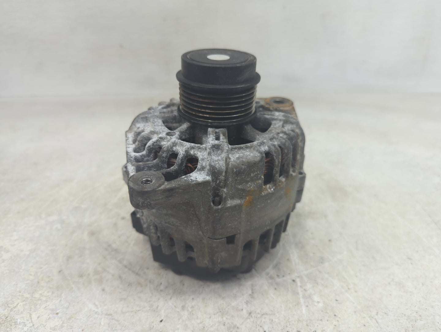 2012-2017 Hyundai Veloster Alternator Replacement Generator Charging Assembly Engine OEM P/N:37300-2B760 Fits OEM Used Auto 