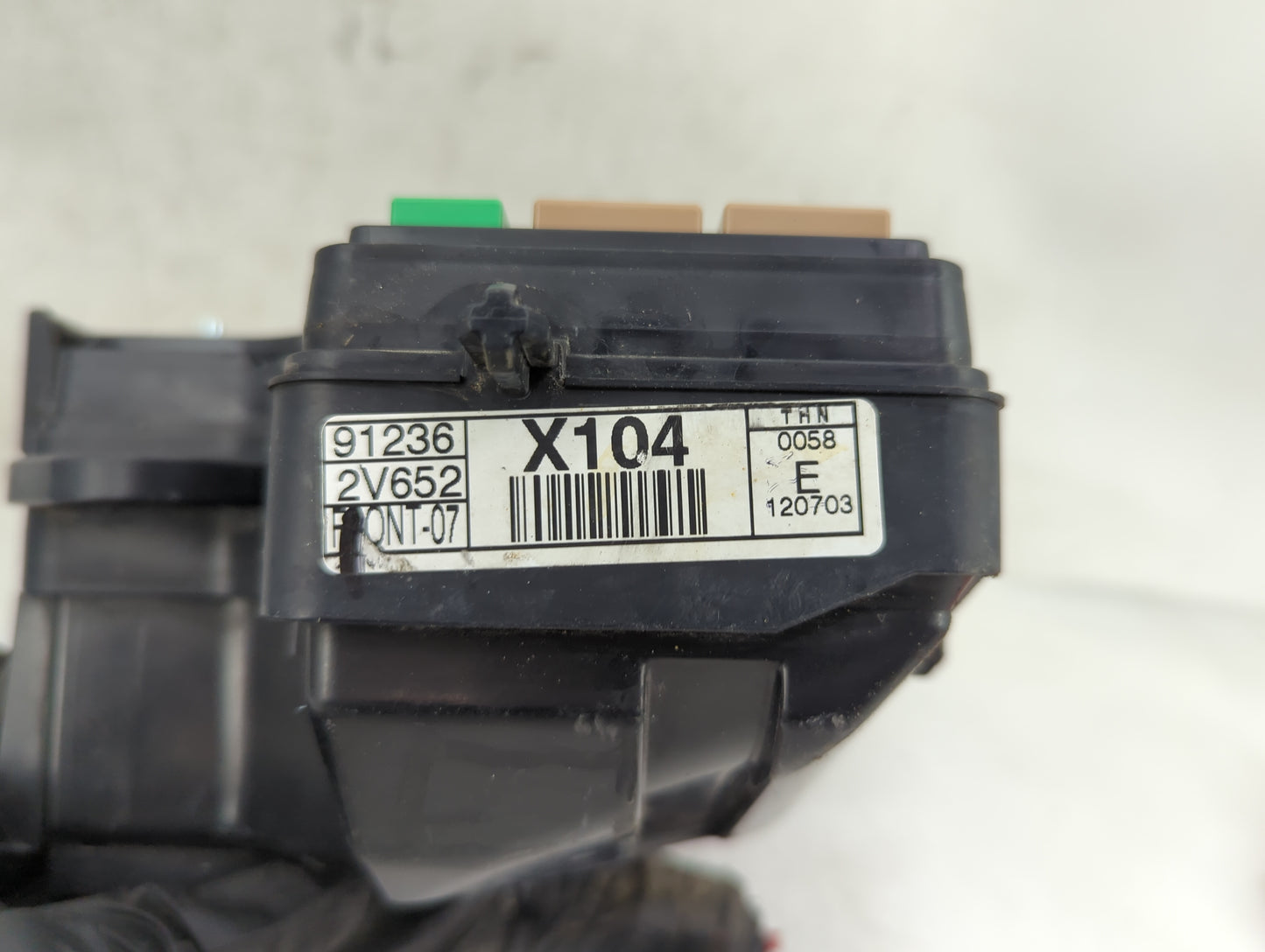 2012-2014 Hyundai Veloster Fusebox Fuse Box Panel Relay Module P/N:912362V652 Fits Fits 2012 2013 2014 OEM Used Auto Parts -