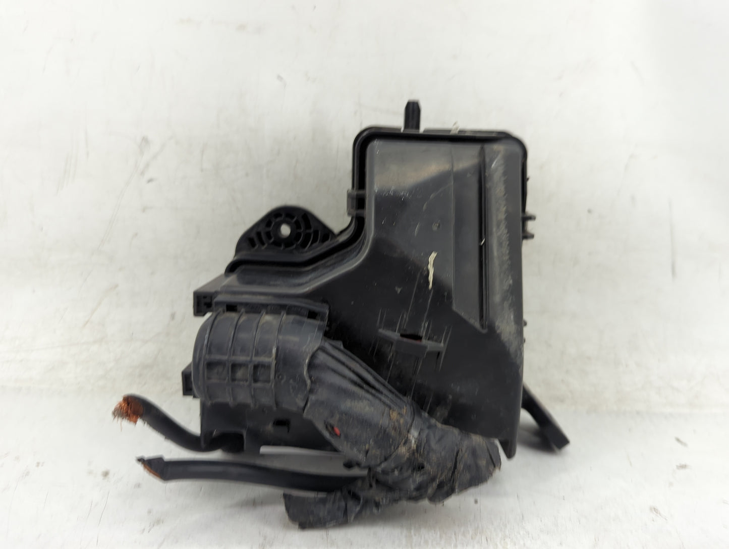 2012-2014 Hyundai Veloster Fusebox Fuse Box Panel Relay Module P/N:91305 2V157 Fits Fits 2012 2013 2014 OEM Used Auto Parts 