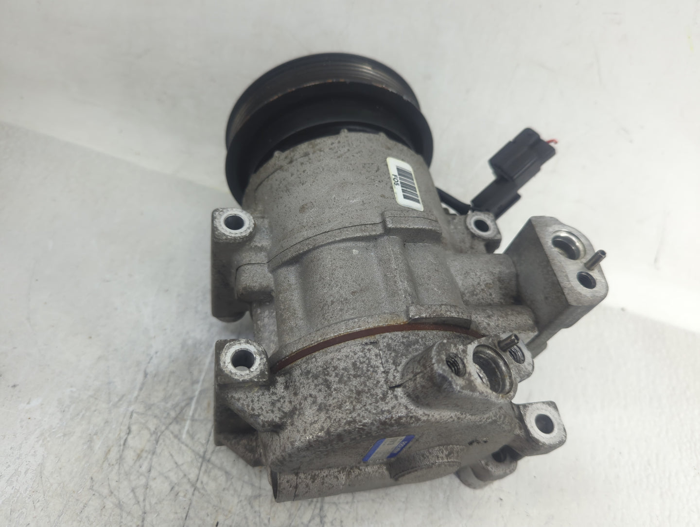 2012-2014 Hyundai Veloster Air Conditioning A/c Ac Compressor Oem - Oemusedautoparts1.com