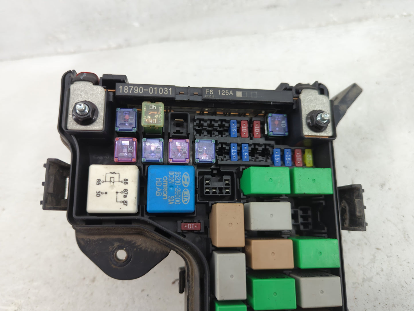 2012-2014 Hyundai Veloster Fusebox Fuse Box Panel Relay Module Fits Fits 2012 2013 2014 OEM Used Auto Parts - Oemusedautopar