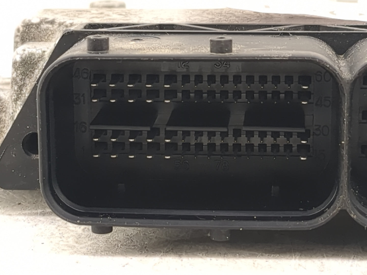 2013-2014 Hyundai Veloster PCM Engine Control Computer ECU ECM PCU OEM P/N:39110-2BBC7 9001120169KB Fits Fits 2013 2014 OEM 