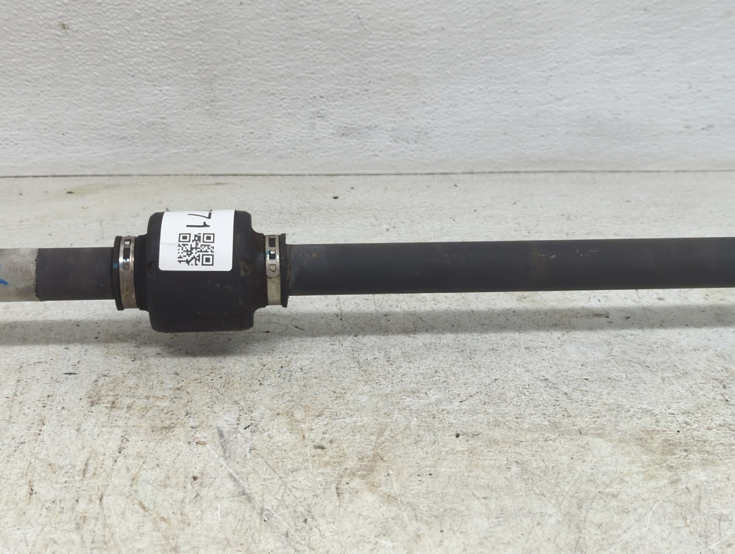 Hyundai Veloster Axle Shaft Front Passenger Cv C/v - Oemusedautoparts1.com