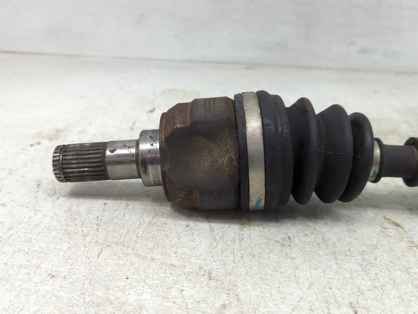 2012-2017 Hyundai Veloster Axle Shaft Front Driver Cv C/v - Oemusedautoparts1.com