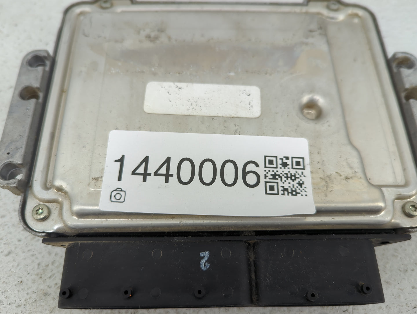 2013-2014 Hyundai Veloster PCM Engine Control Computer ECU ECM PCU OEM P/N:39110-2BBC7 9001120169KC Fits Fits 2013 2014 OEM 