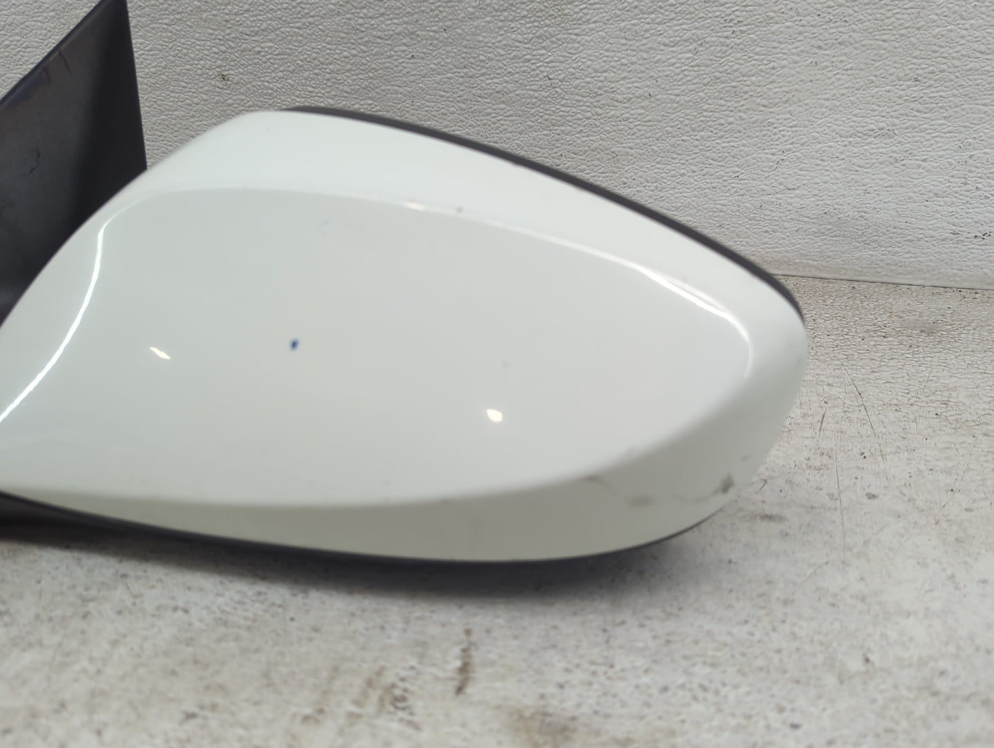 2012-2017 Hyundai Veloster Driver Side View Mirror - Left Door Mirror OEM Used - Oemusedautoparts1.com
