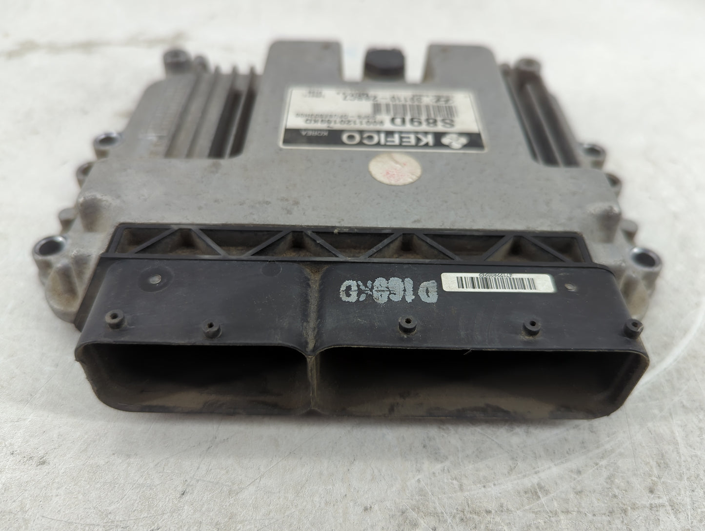 2013-2014 Hyundai Veloster PCM Engine Control Computer ECU ECM PCU OEM P/N:39110-2BBC7 9001120169KD Fits Fits 2013 2014 OEM 