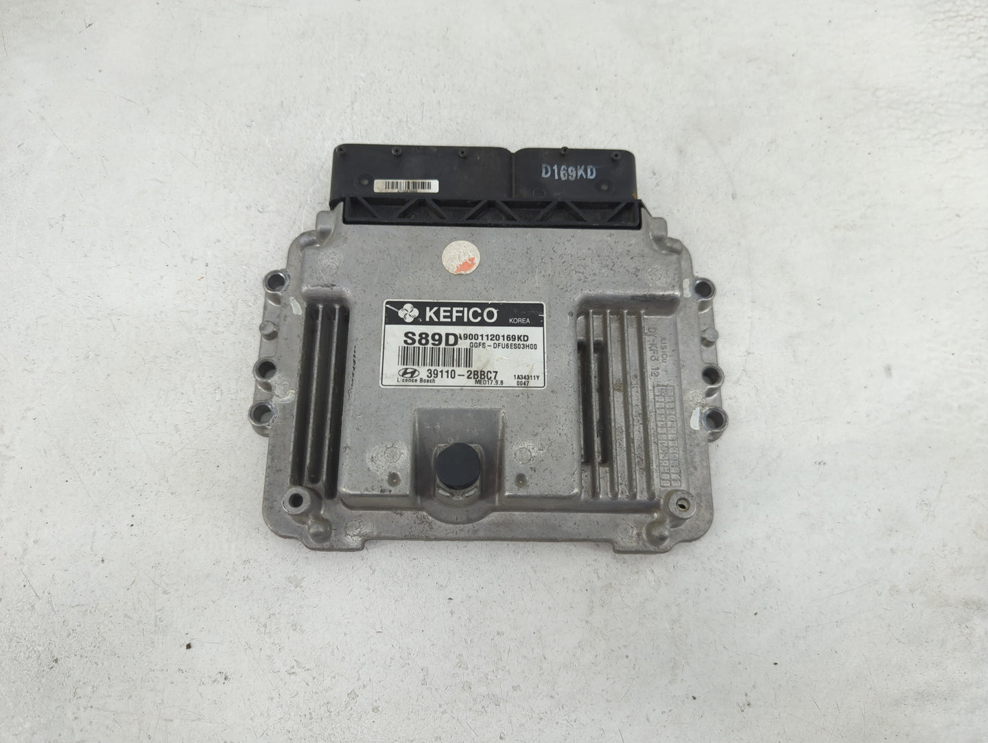 2013-2014 Hyundai Veloster PCM Engine Control Computer ECU ECM PCU OEM P/N:39110-2BBC7 S89D9001120169KD Fits Fits 2013 2014 
