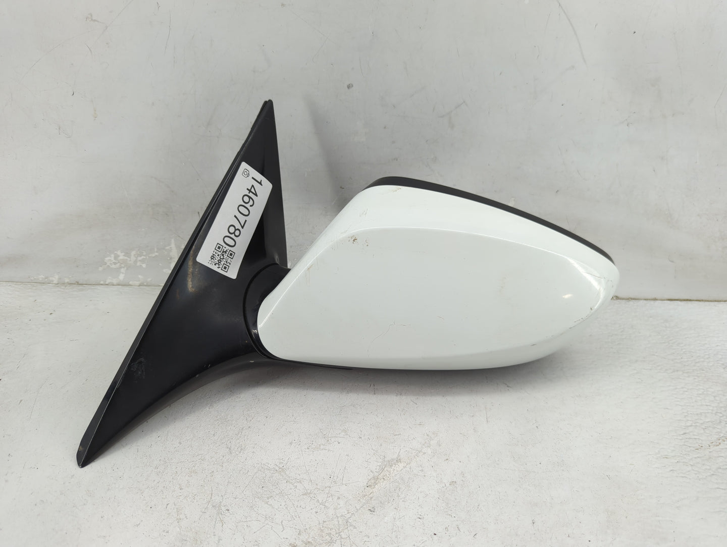 2012-2014 Hyundai Veloster Driver Side View Mirror - Left Door Mirror OEM Used - Oemusedautoparts1.com