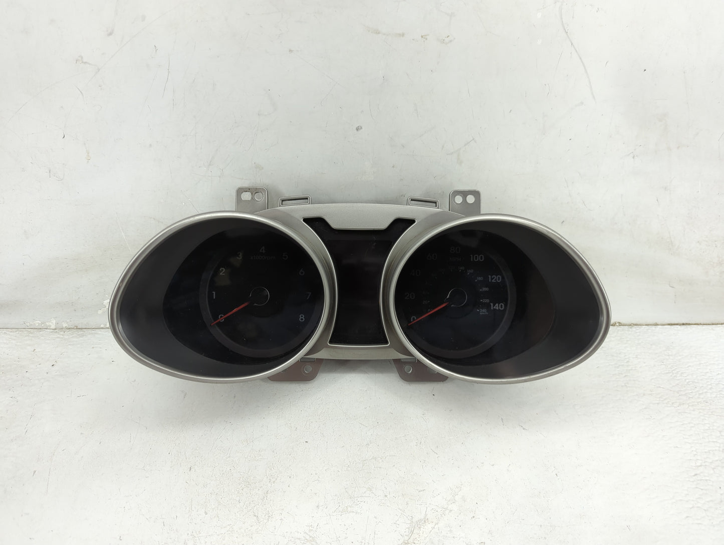 2012-2015 Hyundai Veloster Instrument Cluster Speedometer Gauges P/N:94001-2V330RDR Miles: Fits Fits 2012 2013 2014 2015 OEM