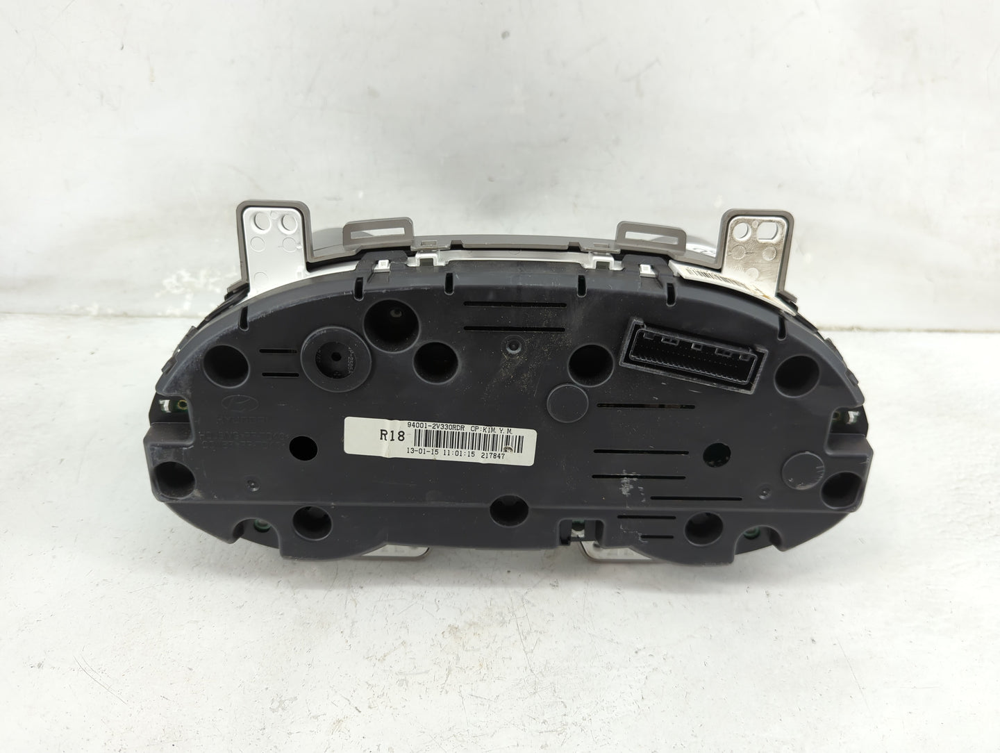 2012-2015 Hyundai Veloster Instrument Cluster Speedometer Gauges P/N:94001-2V330RDR Miles: Fits Fits 2012 2013 2014 2015 OEM