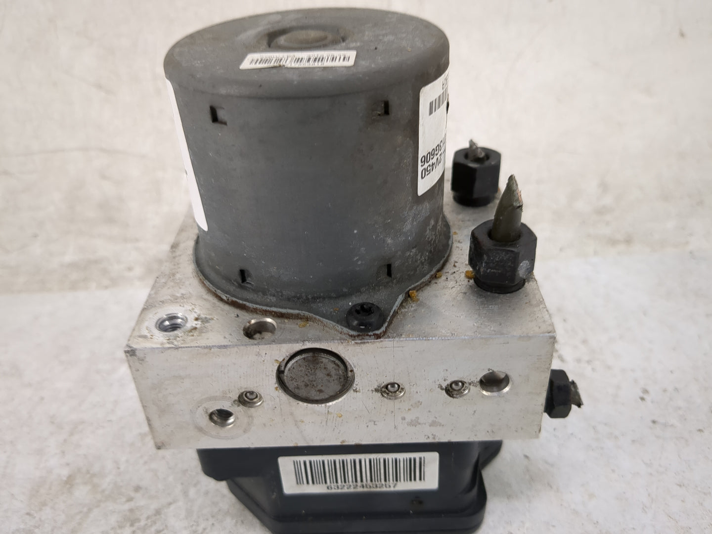 2013 Hyundai Veloster ABS Pump Control Module Replacement P/N:58920-2V450 BH6013G606, HF3D5H0053KA Fits OEM Used Auto Parts 