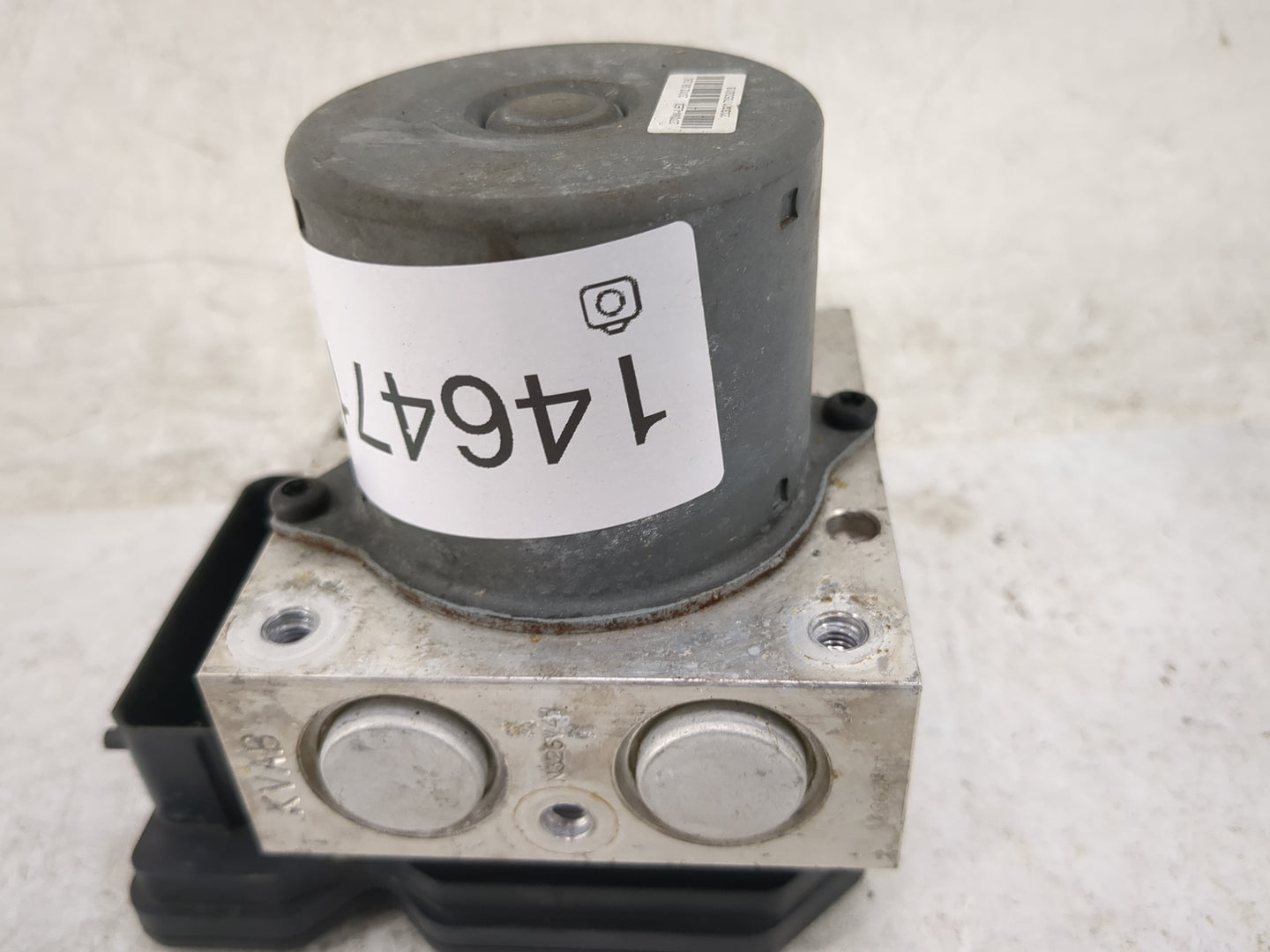2013 Hyundai Veloster ABS Pump Control Module Replacement P/N:58920-2V450 BH6013G606, HF3D5H0053KA Fits OEM Used Auto Parts 