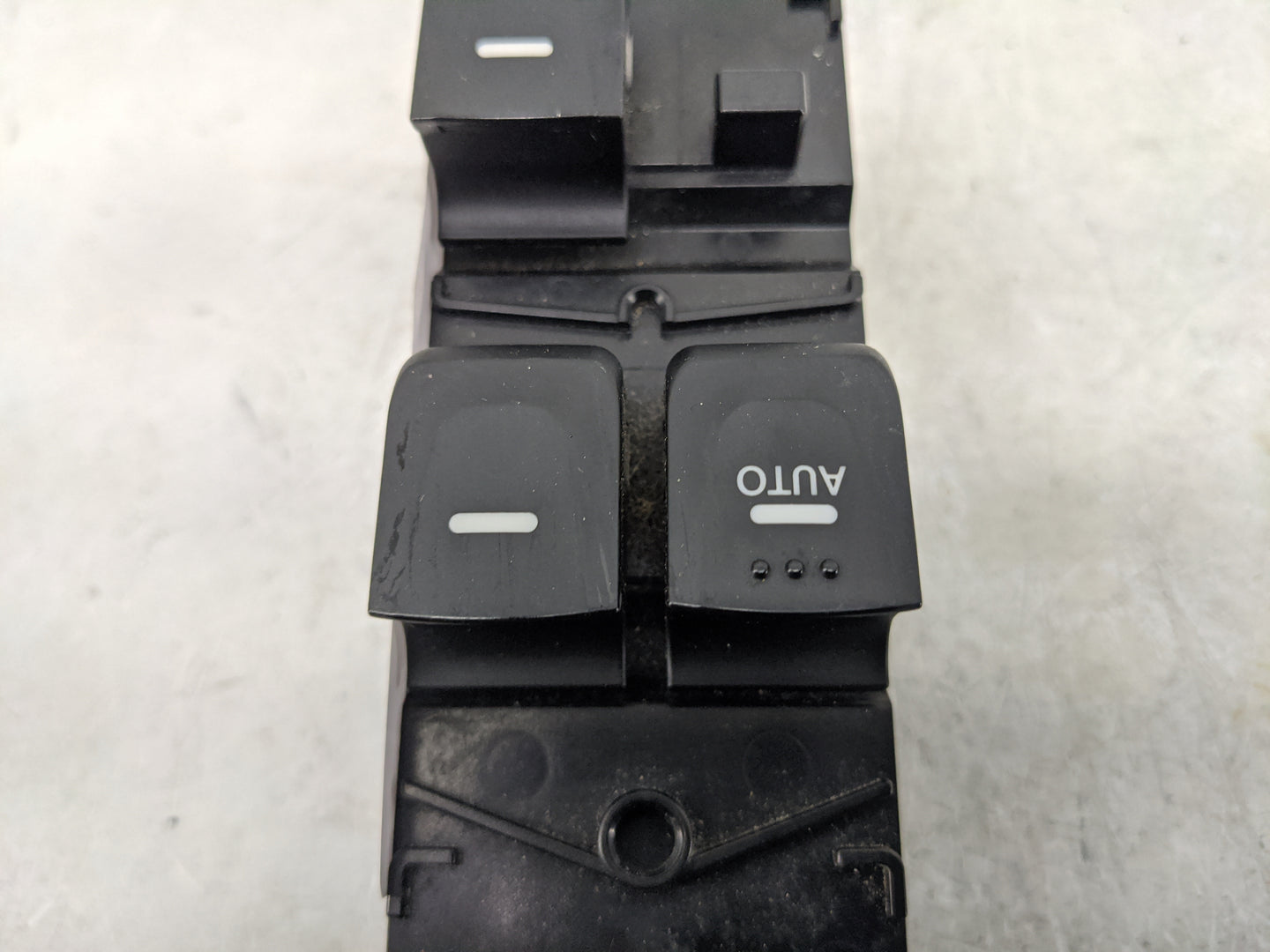 2012-2017 Hyundai Veloster Master Power Window Switch Replacement Driver Side Left Fits Fits 2012 2013 2014 2015 2016 2017 O
