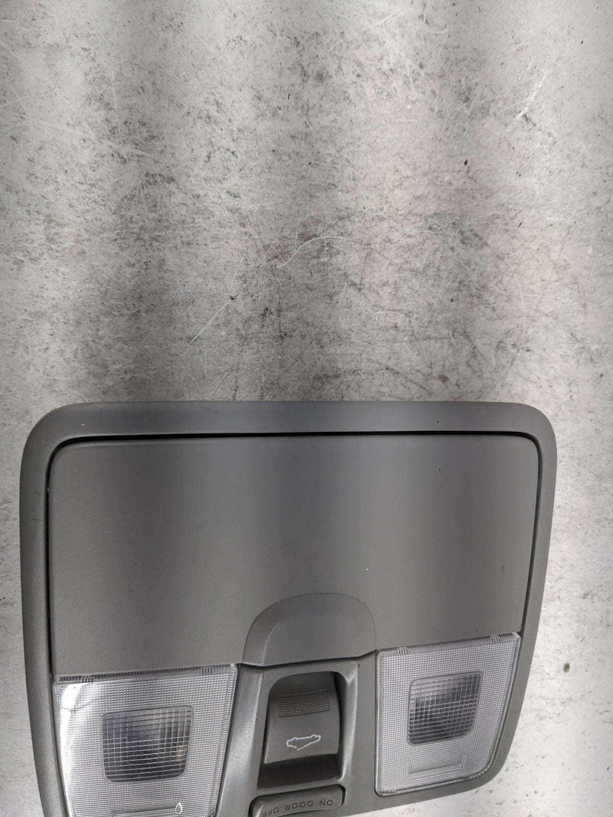 2013 Hyundai Veloster Overhead Roof Console Gray - Oemusedautoparts1.com