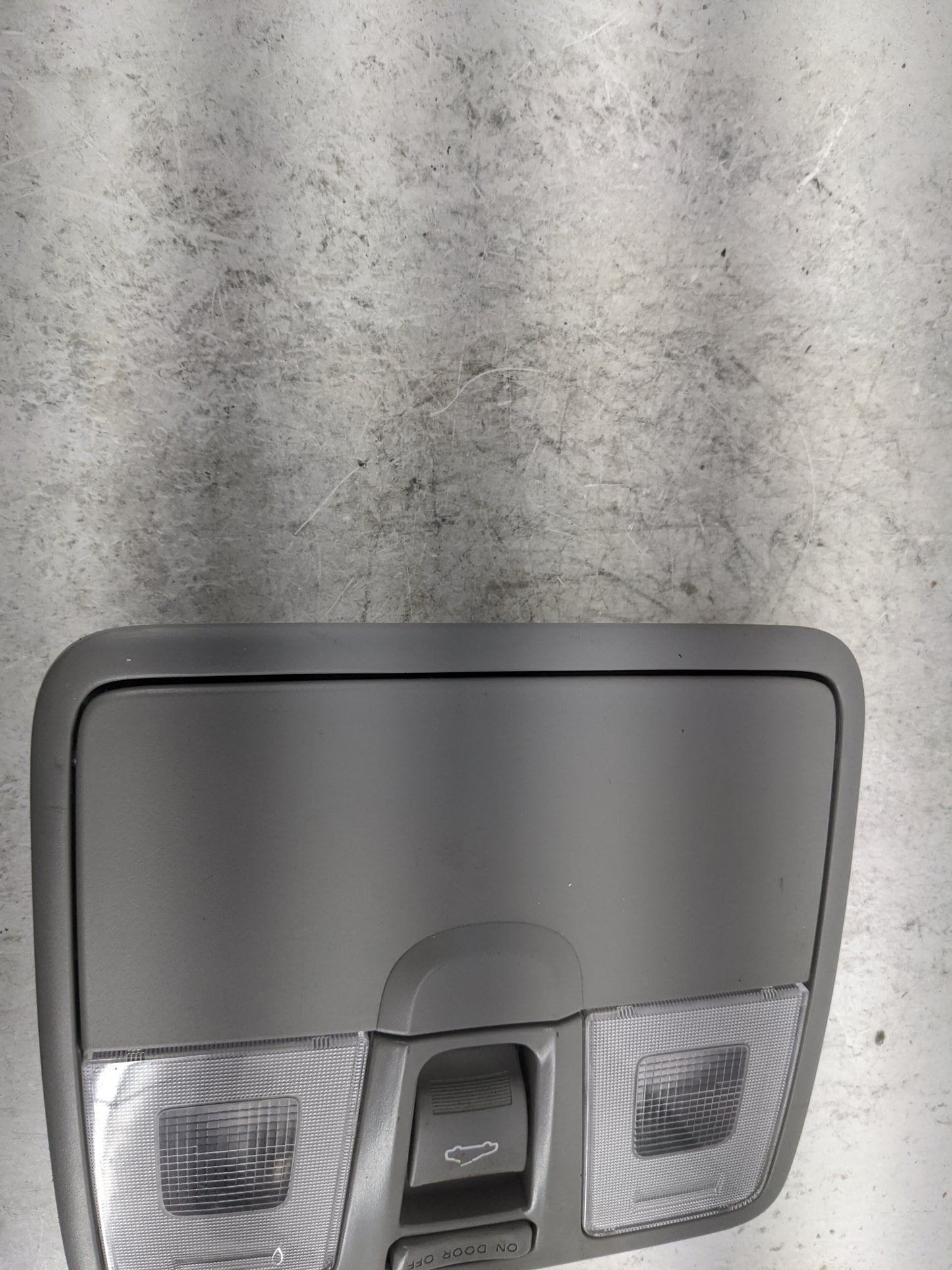 2013 Hyundai Veloster Overhead Roof Console Gray - Oemusedautoparts1.com
