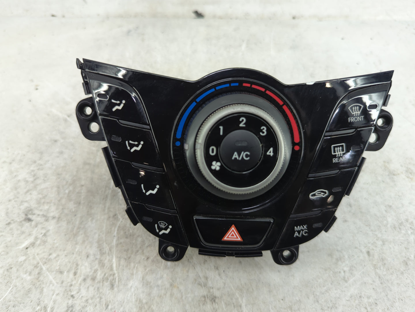 2013-2015 Hyundai Veloster Climate Control Module Temperature AC/Heater Replacement P/N:97250-2V011 Fits Fits 2013 2014 2015