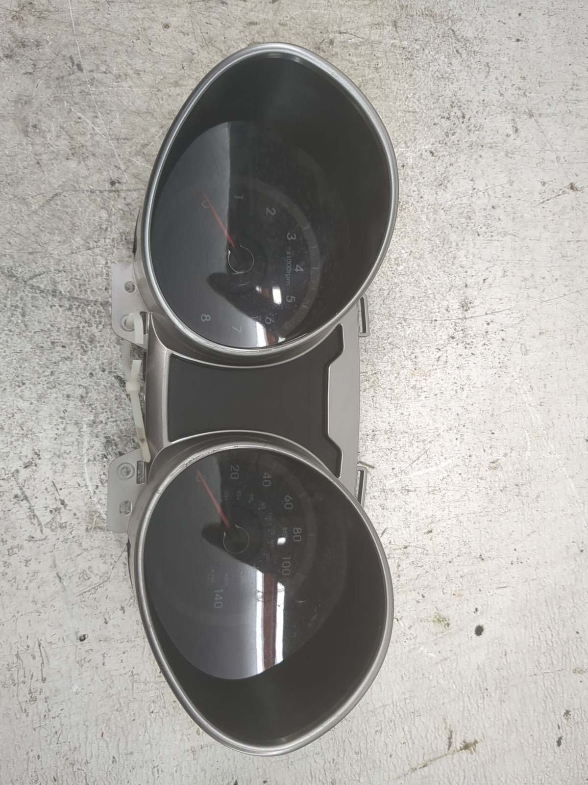 2012-2015 Hyundai Veloster Instrument Cluster Speedometer Gauges P/N:94001-2V320 Miles: Fits Fits 2012 2013 2014 2015 OEM Us