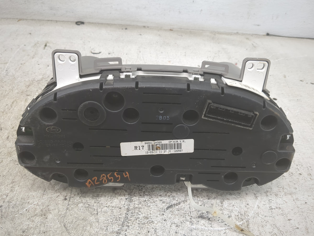 2012-2015 Hyundai Veloster Instrument Cluster Speedometer Gauges P/N:94001-2V320 Miles: Fits Fits 2012 2013 2014 2015 OEM Us
