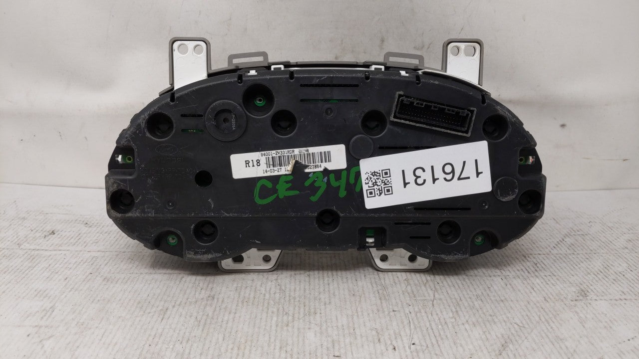 2012-2015 Hyundai Veloster Instrument Cluster Speedometer Gauges P/N:94011-2V330PD5 94001-2V330 Fits Fits 2012 2013 2014 201