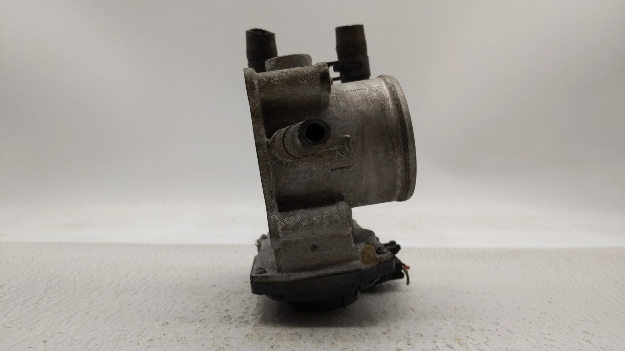 2012-2017 Hyundai Veloster Throttle Body P/N:5302-1S02 35100-2B300 Fits Fits 2012 2013 2014 2015 2016 2017 2018 2019 OEM Use