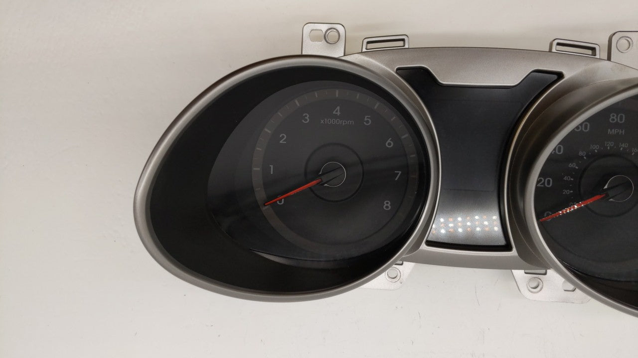 2012-2015 Hyundai Veloster Instrument Cluster Speedometer Gauges P/N:94011-2V330PD5 94001-2V330 Fits Fits 2012 2013 2014 201